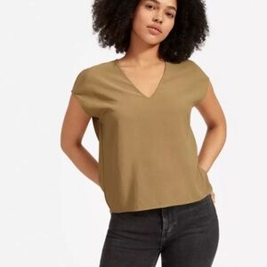 EVERLANE Japanese GoWeave V-Neck Top-Pea Green-Size 12